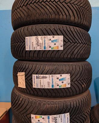 215/60 R16 99H MICHELIN