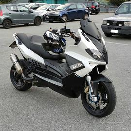 Pezzi vari Gilera Nexus 500 (ok per 125 e 250/300)