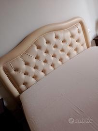 letto in ecopelle a cassettone 