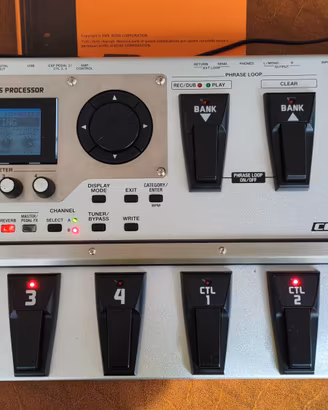 pedaliera BOSS  GT10
