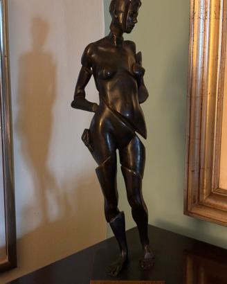 Scultura Donna Paul  Lucchesi  Bronzo