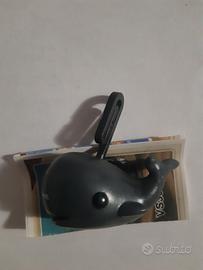Kinder  joy one piece balena laboon clip rara