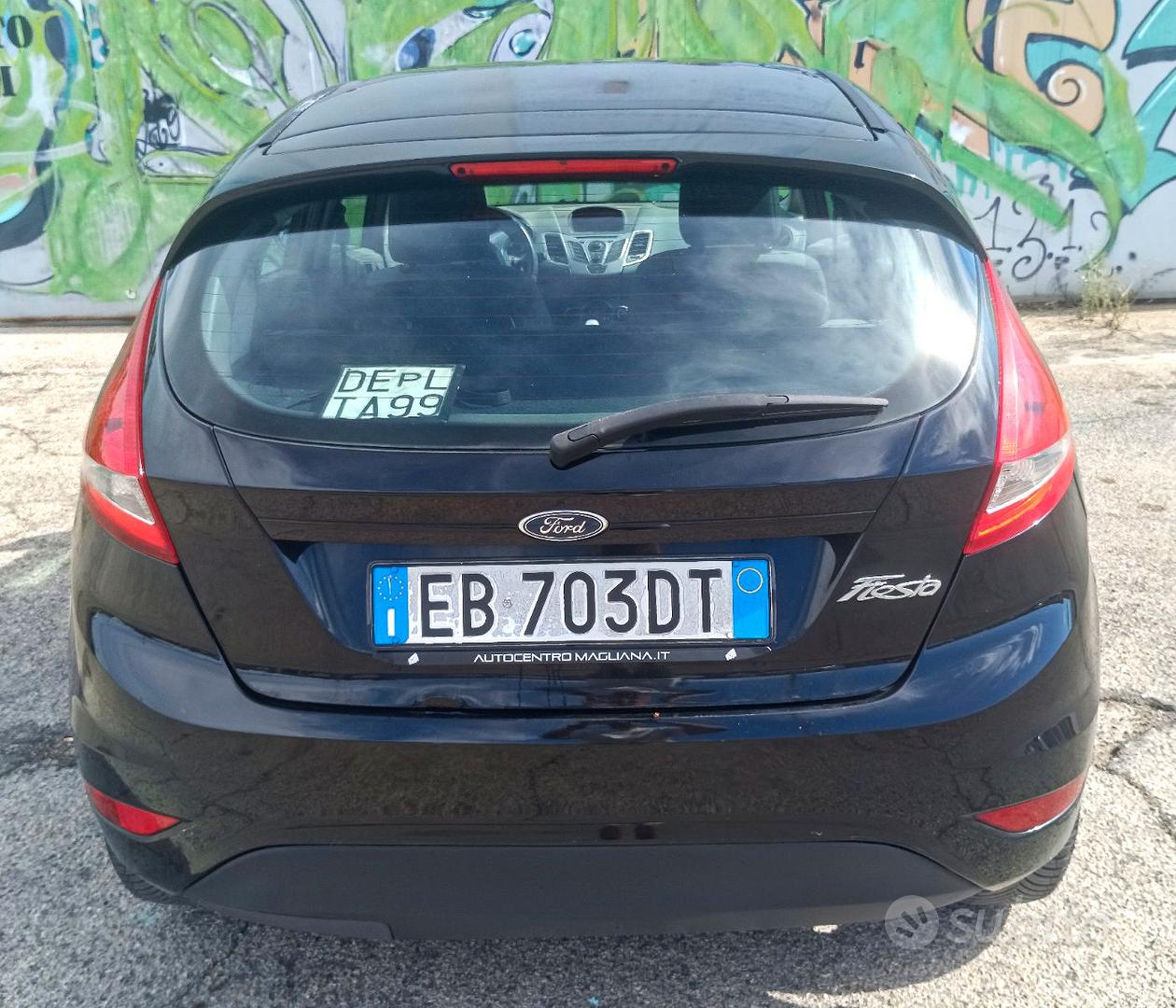 Ford Fiesta 2010 photo 4