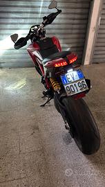 Ducati Hypermotard 821