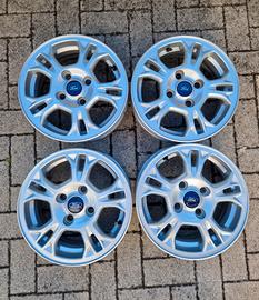 Cerchi in lega originali Ford da 15″ - Fiesta 2015