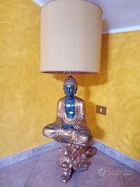 Lampada esotica con foglie d'oro 