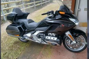 Honda Gildwing 1800 Tour DCT ABS