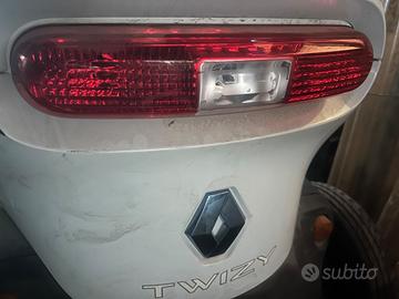 FANALE POSTERIORE RENAULT TWIZY