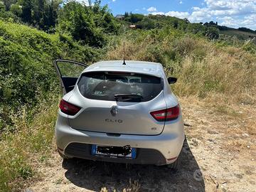 RENAULT Clio 4ª serie - 2017