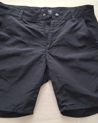 Lakewood Adventure Short - black