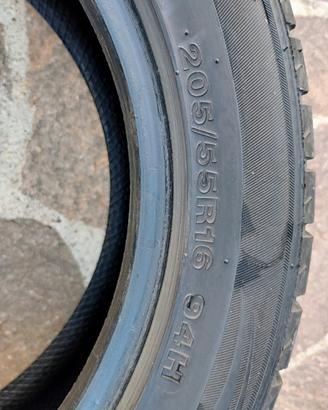  4 Gomme auto invernali 205/55 R16