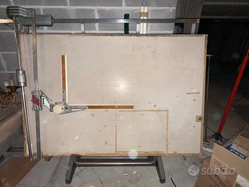 Tavolo da disegno tecnigrafo