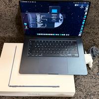 MacBook Air 15” M3 2024 – PERFETTO – batteria 94%