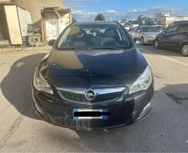 Opel Astra 1.7 CDTI 110CV Sports Tourer Cosmo