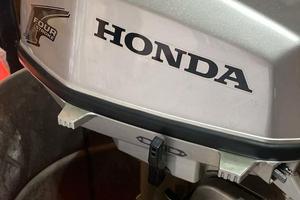 Motore marino Honda Marine 5 CV 4 tempi – come nuo