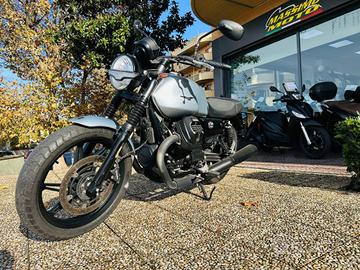 MOTO GUZZI V7 TUTTO INCLUSO ANCHE PASSAGGIO!