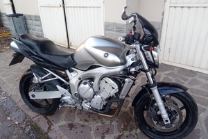 Yamaha FZ6