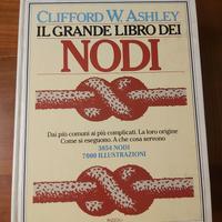 IL GRANDE LIBRO SUI NODI