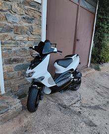 Aprilia sr 50(70)