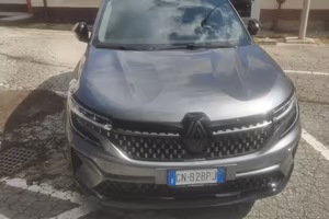 Austral Hybrid E-Tech 200 CV Techno Esprit Alpine