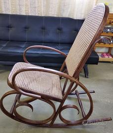 Sedia a Dondolo THONET 1920 con Paglia di Vienna