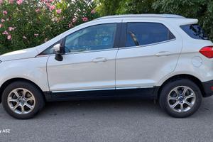 ECOSPORT 57000 km