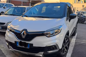 Renault Captur dci 8v 110 cv
