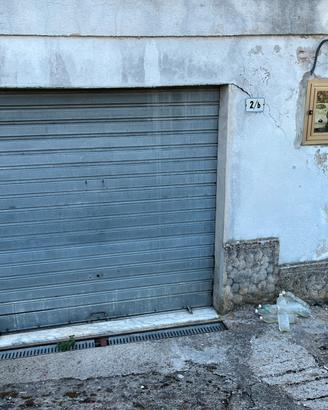 Locale / Garage