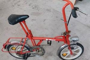 Accessorio per auto bicicletta pieghevole Di Blasi