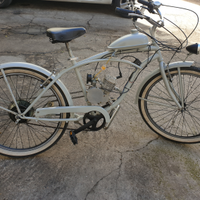 Bicicletta cruiser a motore 2t