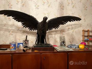 Aquila antica in ferro battuto