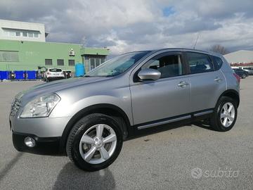 Nissan Qashqai 2.0 dCi 4X4-*GARANZIA*-GARANZIA-