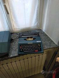 macchina per scrivere 