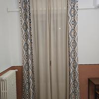 Tende arredo con bastone doppio nero