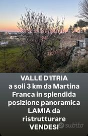 Lamia da ristrutturare