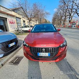 PEUGEOT 208 1.5 D