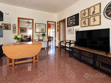 5 LOCALI A COSENZA