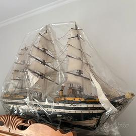 Modello da collezione Amerigo Vespucci