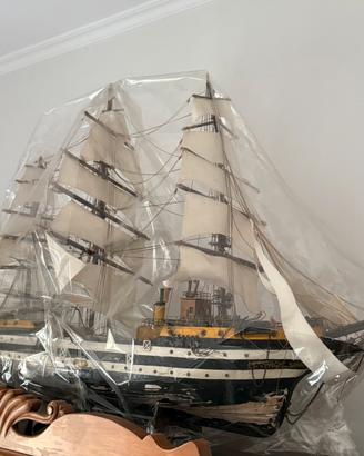 Modello da collezione Amerigo Vespucci