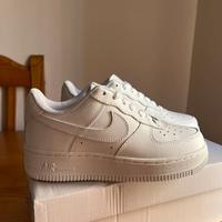 Nike Air Force 1 07 Classic Low-Top, Bianco / 45