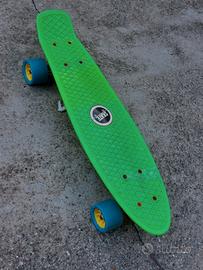 Skateboard NUOVO