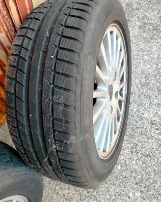 Cerchi in lega Volvo v40