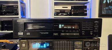 Lettore CD Onkyo DX-703