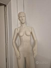Manichino donna