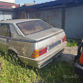 Alfa 75 a carburatore 1800