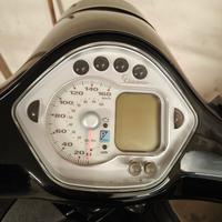 Vespa 250 gts ie