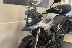 Suzuki V Strom DL 800 SE