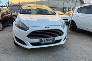 Ford Fiesta 1.5 TDCi 75CV 5 porte Titanium