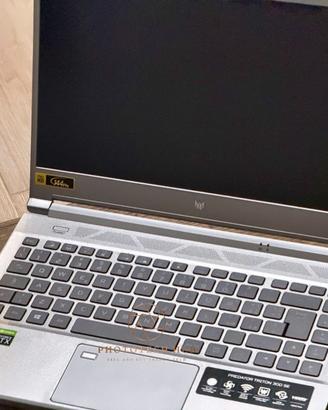 Acer Predator Triton 300 SE