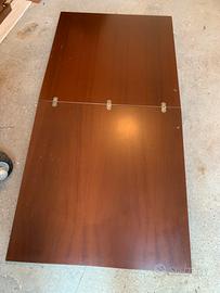 Tavolo per 12 persone , richiudibile diventa per 6